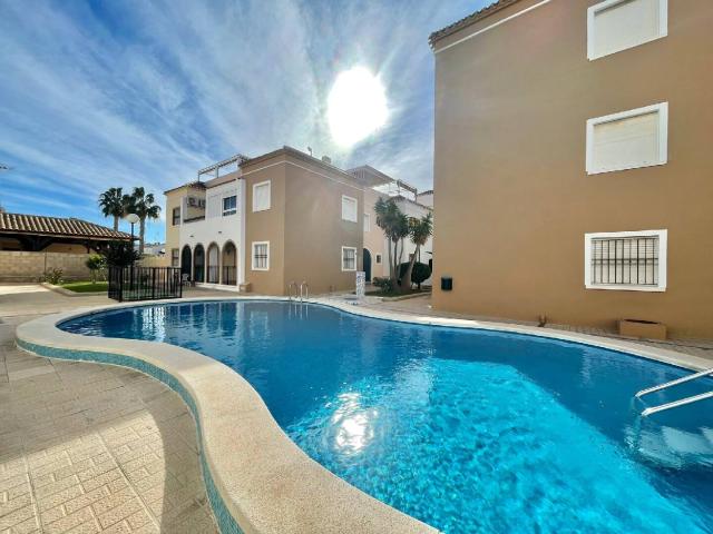 #OJ12021 - Apartamento para Venta en Torrevieja - Valencia - 1