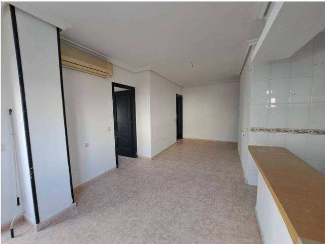 #OJ12036 - Apartamento para Venta en Torrevieja - Valencia - 3